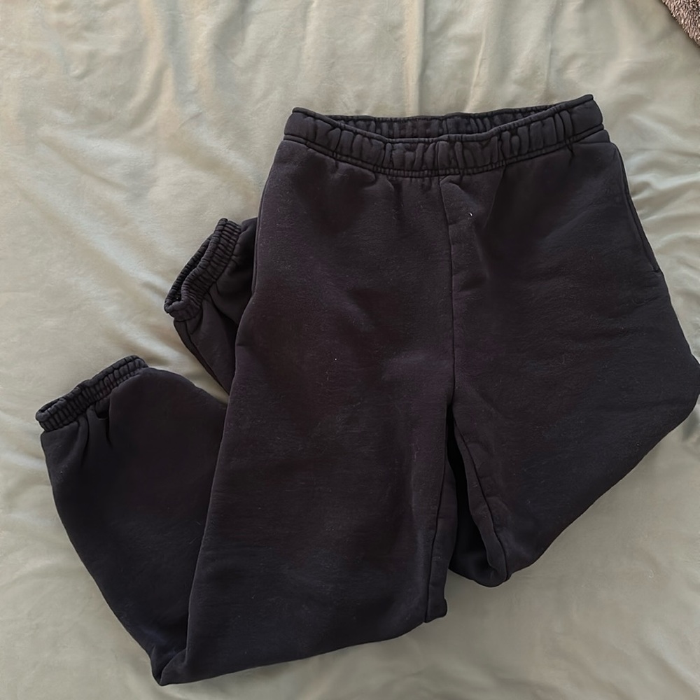 aritzia TNA cozy fleece mega sweatpants